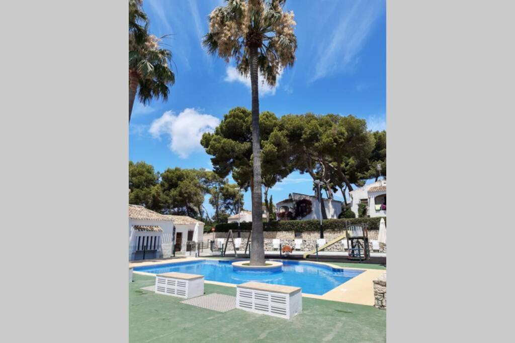 Adriana V Rezidencii Toscamar Javea